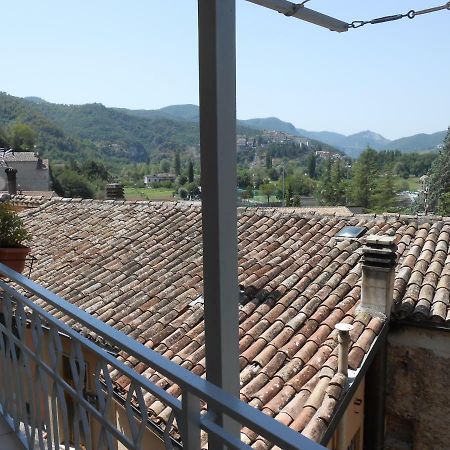 La casa nel borgo Villa Arrone Esterno foto